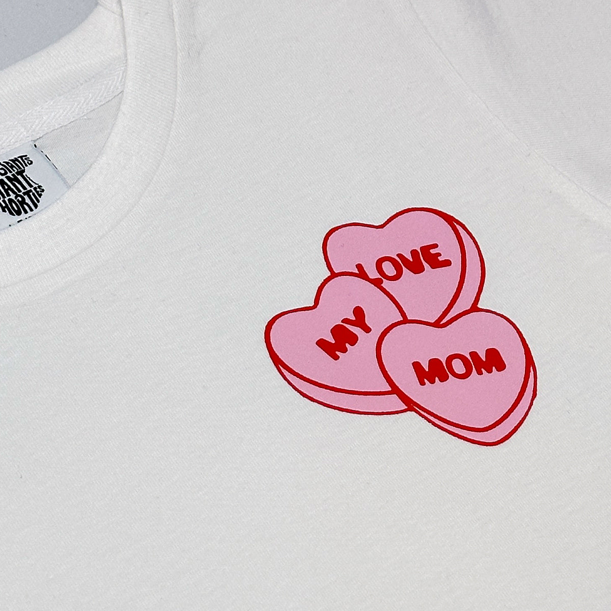 Love My Mom T-shirt (White)